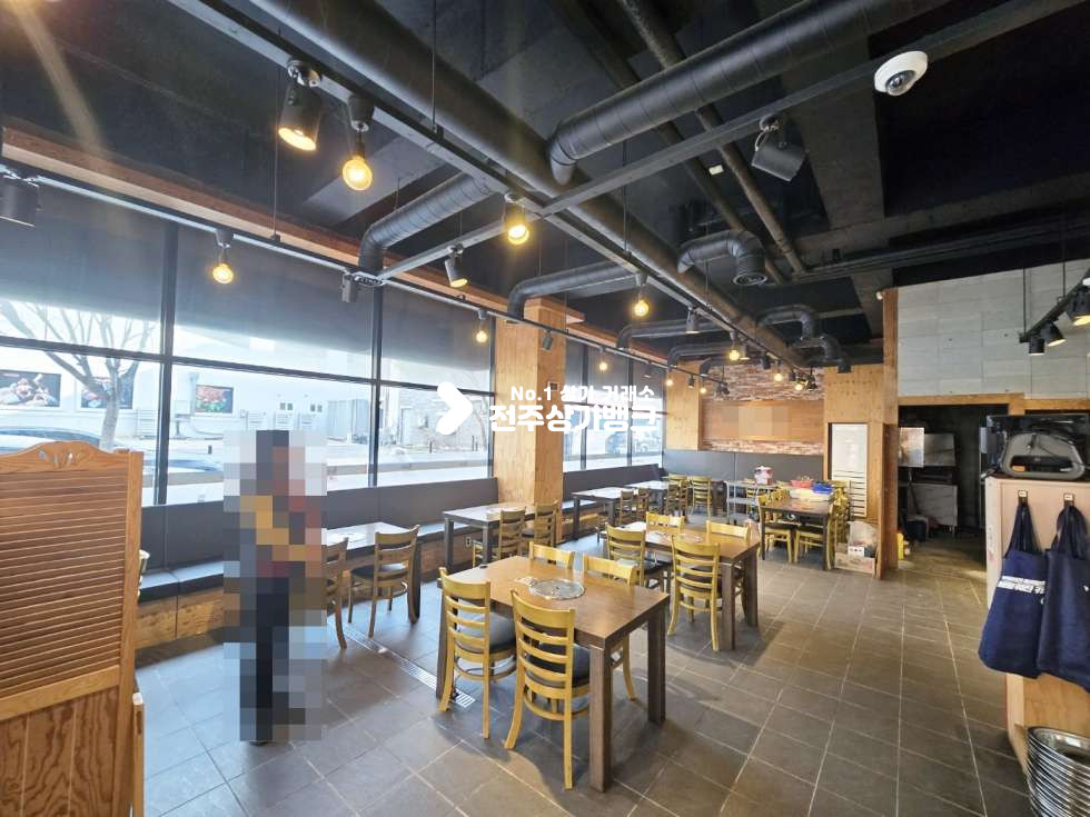 전북 전주덕진구 중동 중동 직장인많아 유동인구 많은 음식점 상가 내부인테리어,시설완비 즉시입주가능 월세 매물번호 15551 사진 1