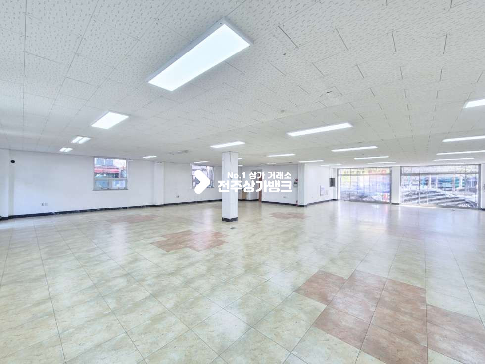 전북 전주완산구 중화산동2가 ○중화산동 하늘채 인근 1층 상가 상하차편한곳. 사무실추천○ 월세 매물번호 15625 사진 1