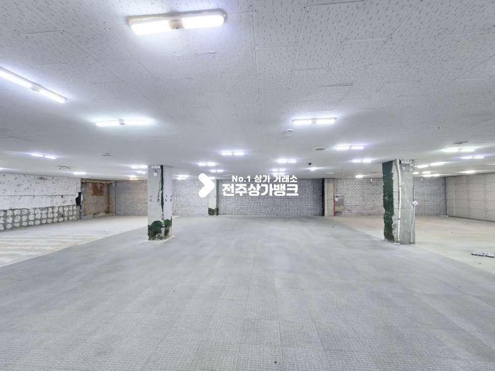 전북 전주완산구 삼천동1가 삼천동 먹자골목,대단위 아파트 부근 110평대 넒은 상가 임대 장기렌탈프리 지원 ! 즉시입주가능 월세 매물번호 15606 사진 6