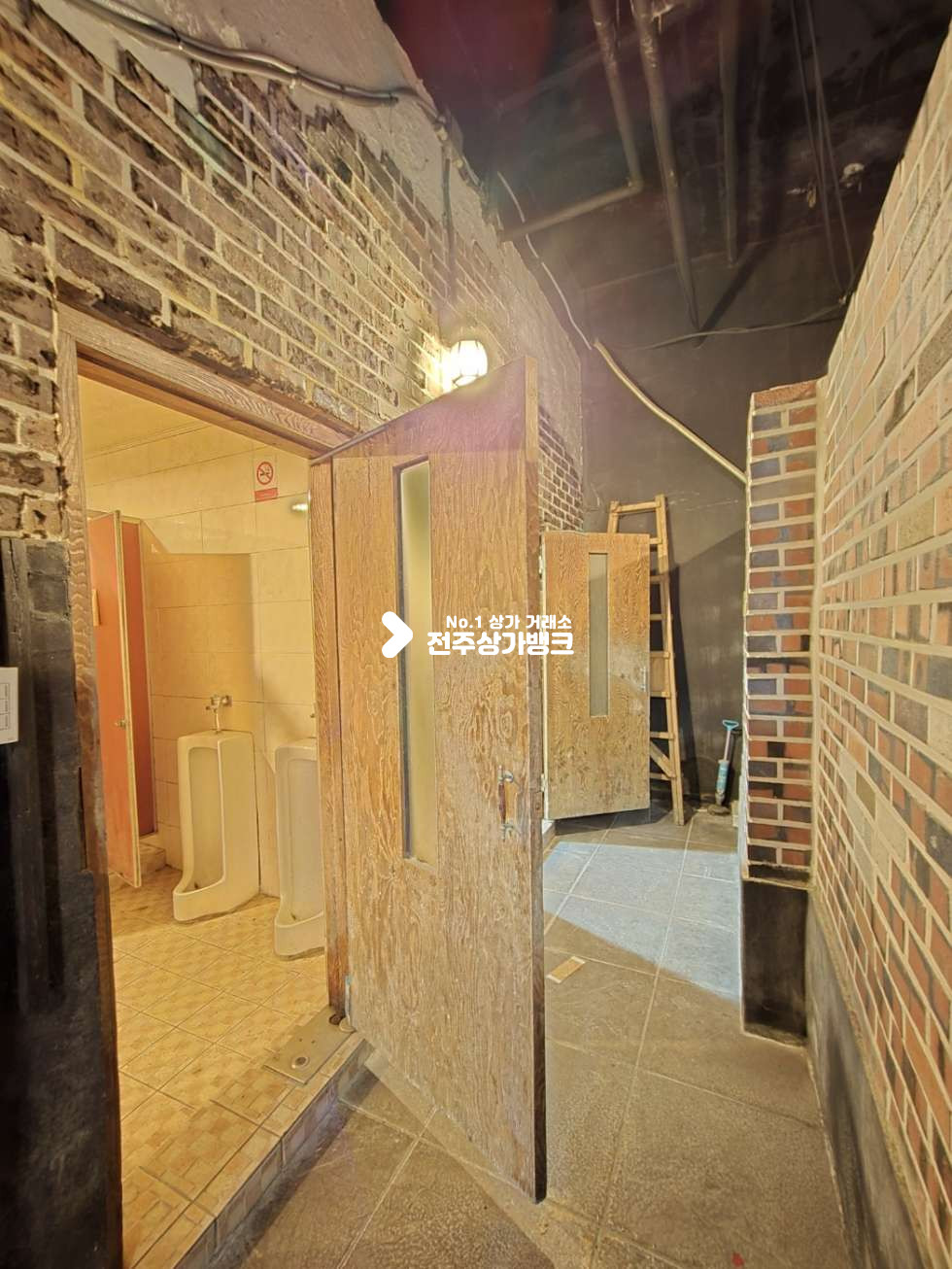 전북 전주덕진구 덕진동1가 ○북대 구정문 인근 지하상가. 감성주점. 실내낚시터, 이색카페 추천○ 월세 매물번호 15647 사진 7