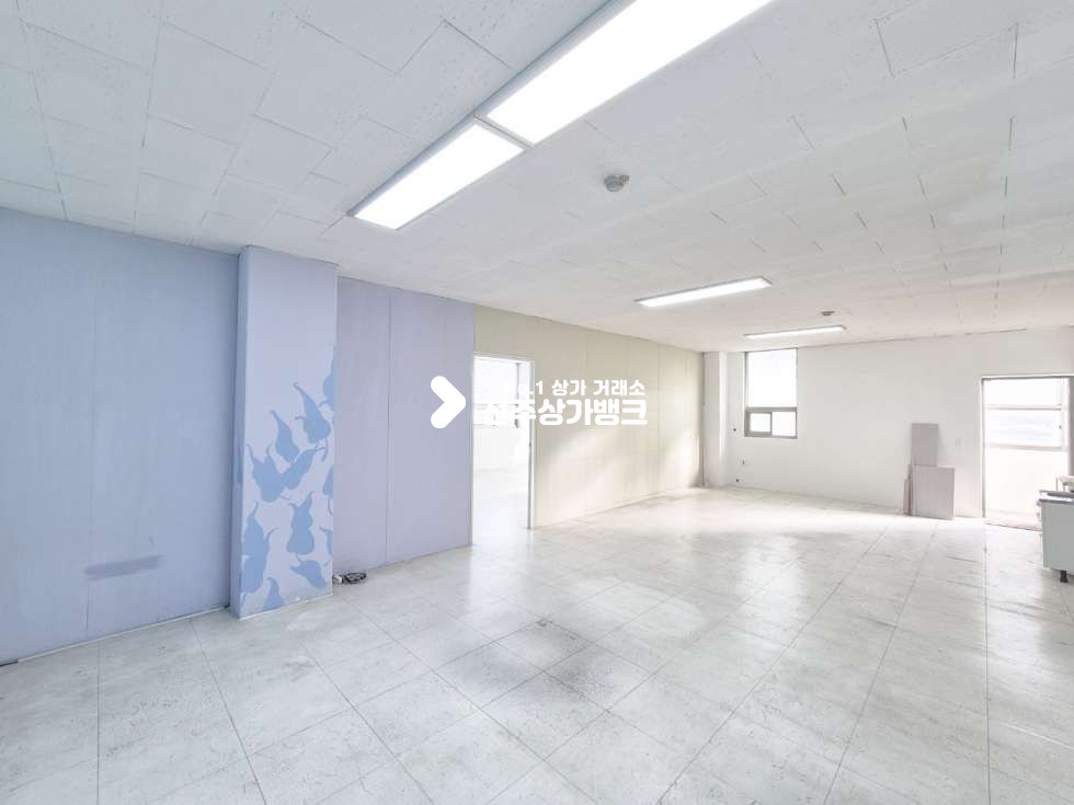 전북 전주완산구 중화산동2가 ○중화산동 중산초 인근 3층 40평 사무실 ○ 월세 매물번호 15266 사진 3