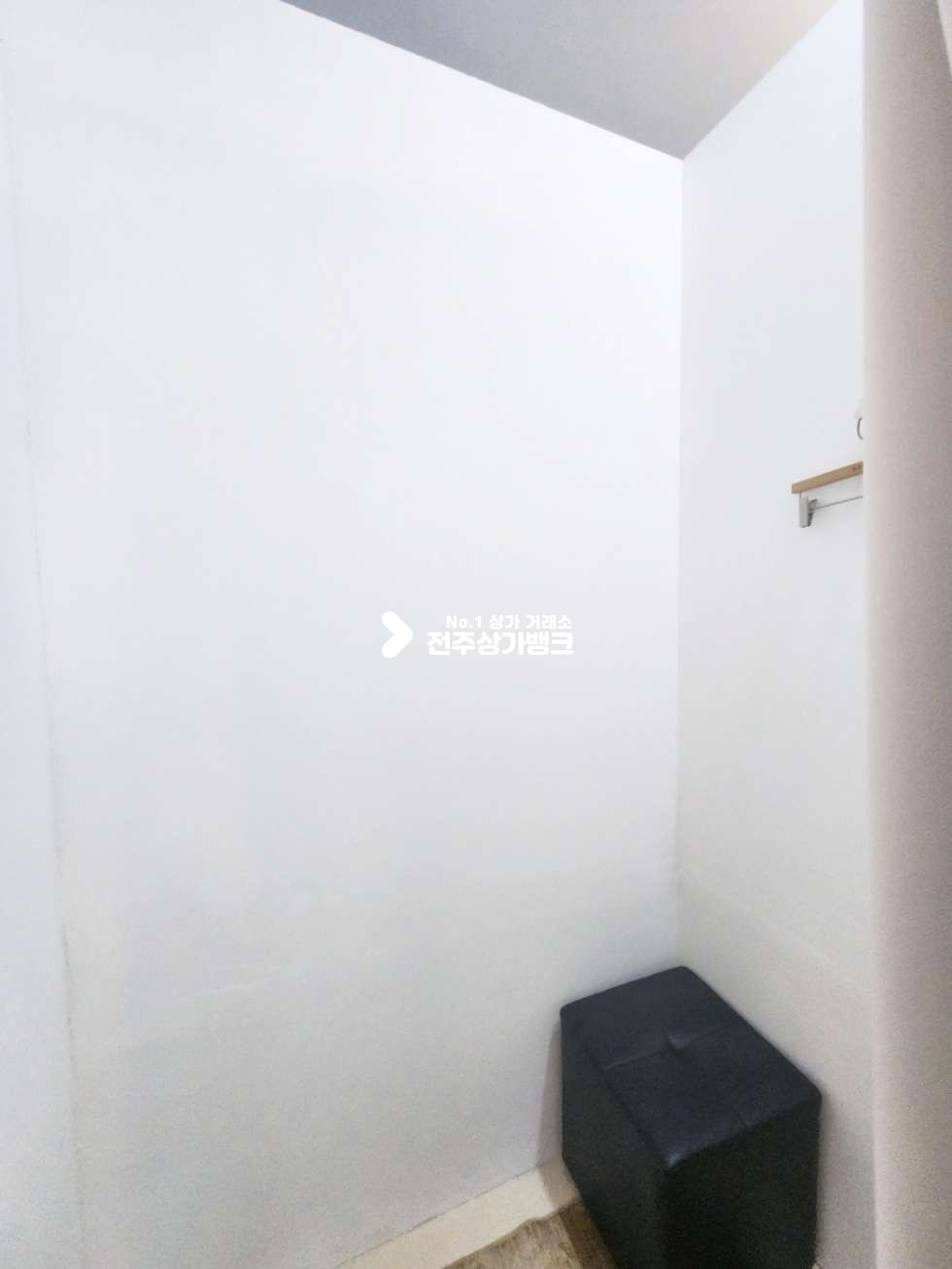 전북 전주완산구 효자동2가 아파트단지많은 의류상가 양도양수 권리금협의가능 내부화장실있음 미용,판매점강력추천 월세 매물번호 15258 사진 8