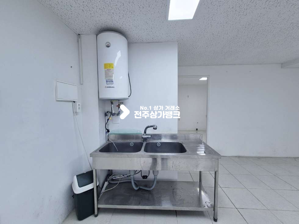 전북 전주완산구 효자동3가 ○홍산초 인근 1층상가. 뷰티샵, 판매시설 추천○ 월세 매물번호 15584 사진 7