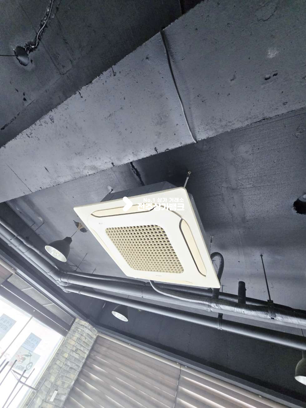 전북 전주완산구 중화산동2가 중화산동2가 내부 깔끔 에어컨 옵션 , 남,녀 샤워장완비 ! 즉시입주가능 월세 매물번호 15671 사진 8