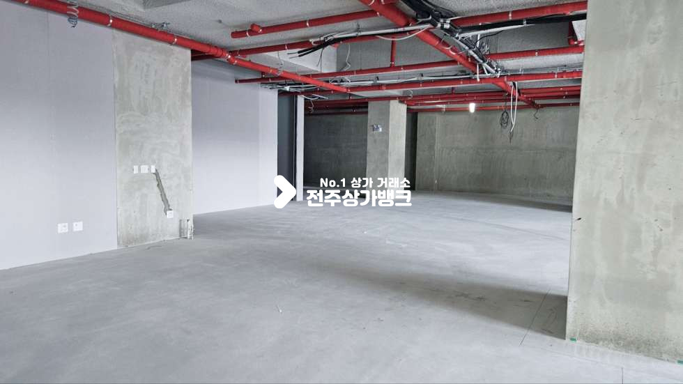 전북 전주덕진구 덕진동1가 ★ 전북대 상권 헬스장 강력추천 매물입니다★ 월세 매물번호 13964 사진 1
