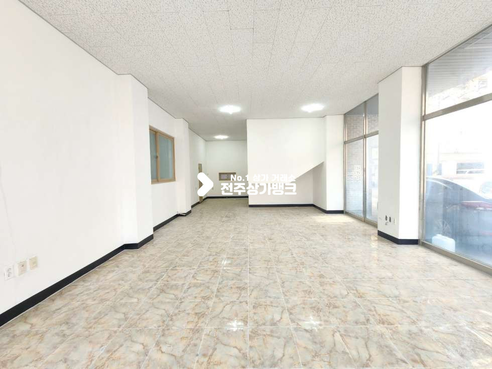 전북 전주완산구 서신동 ★서신동 학교앞 1층20평대 상가★ 월세 매물번호 15697 사진 1