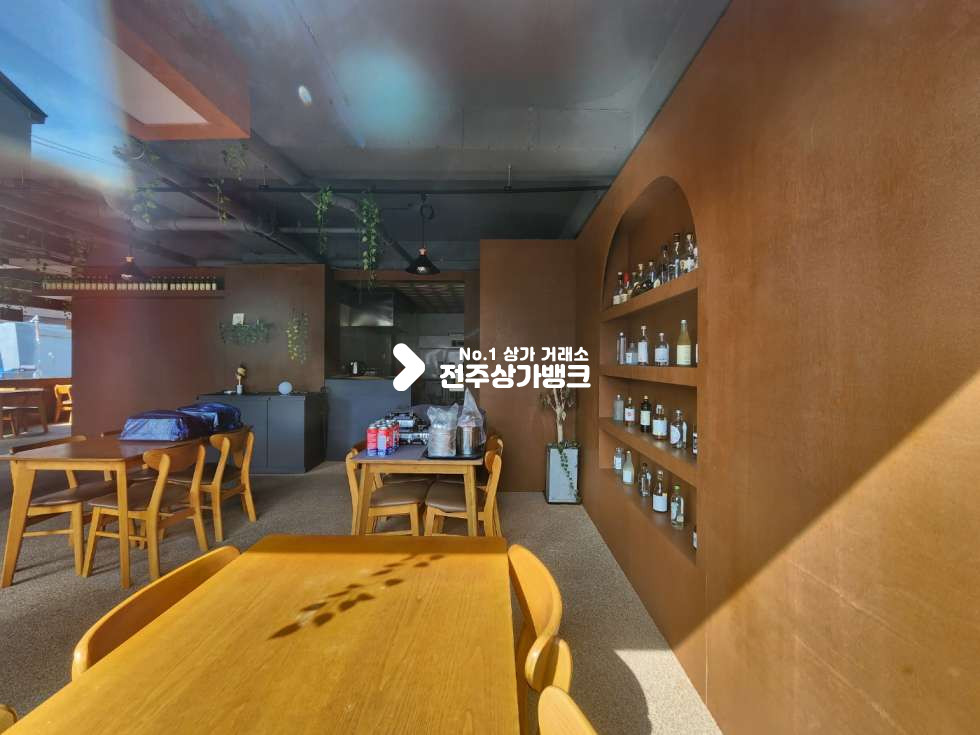 전북 전주완산구 서신동 ★서신동 1층20평 상가 양도양수 다른업종가능★ 월세 매물번호 15699 사진 2