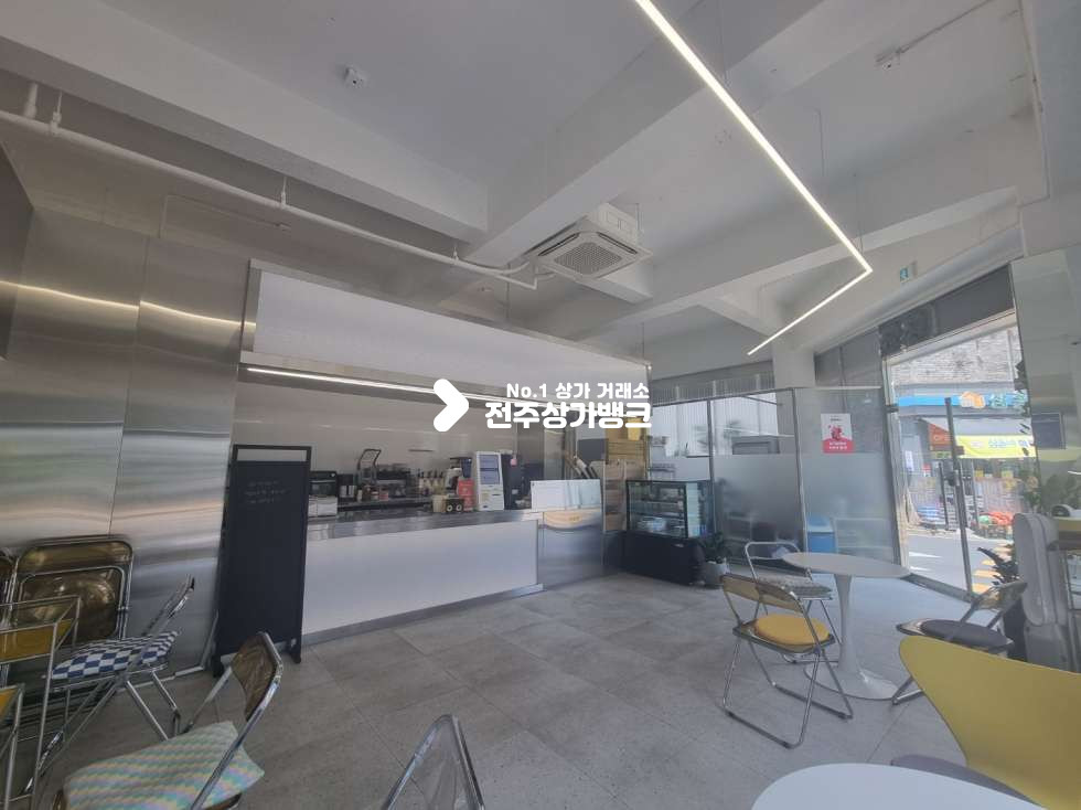 전북 전주완산구 효자동3가 홍산초 커피숍 양도양수 매물 월세 매물번호 14708 사진 2