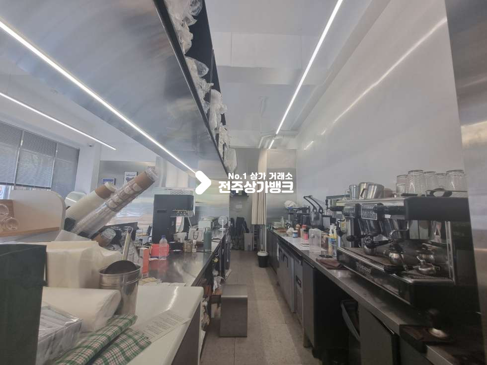 전북 전주완산구 효자동3가 홍산초 커피숍 양도양수 매물 월세 매물번호 14708 사진 4