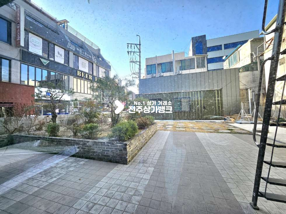 전북 전주덕진구 금암동 전북대 구정문 /테라스 /깔끔한 분위기 월세 매물번호 15734 사진 8