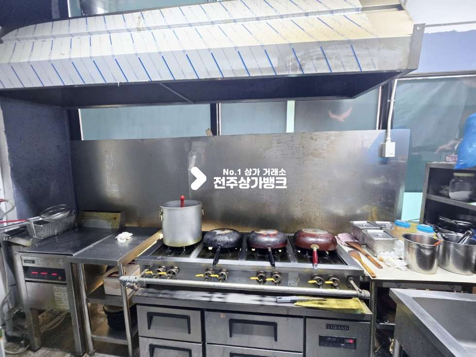 전북 전주덕진구 덕진동2가 하가지구 시설잘되어있는 인테리어 아주좋은 가맥집 양도양수 / 시설권리금 협의가능 월세 매물번호 15739 사진 10