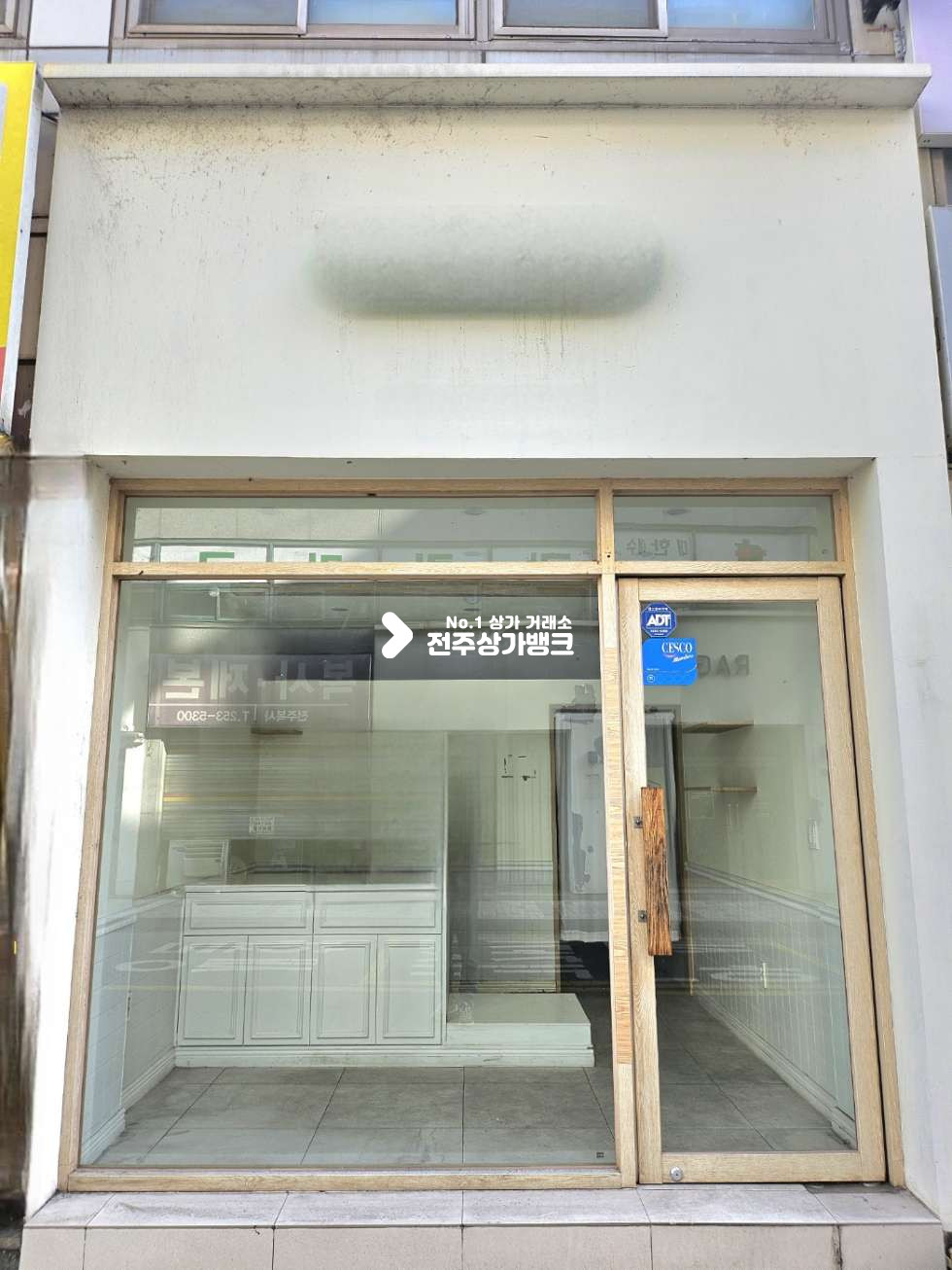 전북 전주덕진구 송천동1가 송천동 좋은 상권/아담한 1층/1인샵 추천 월세 매물번호 15740 사진 2