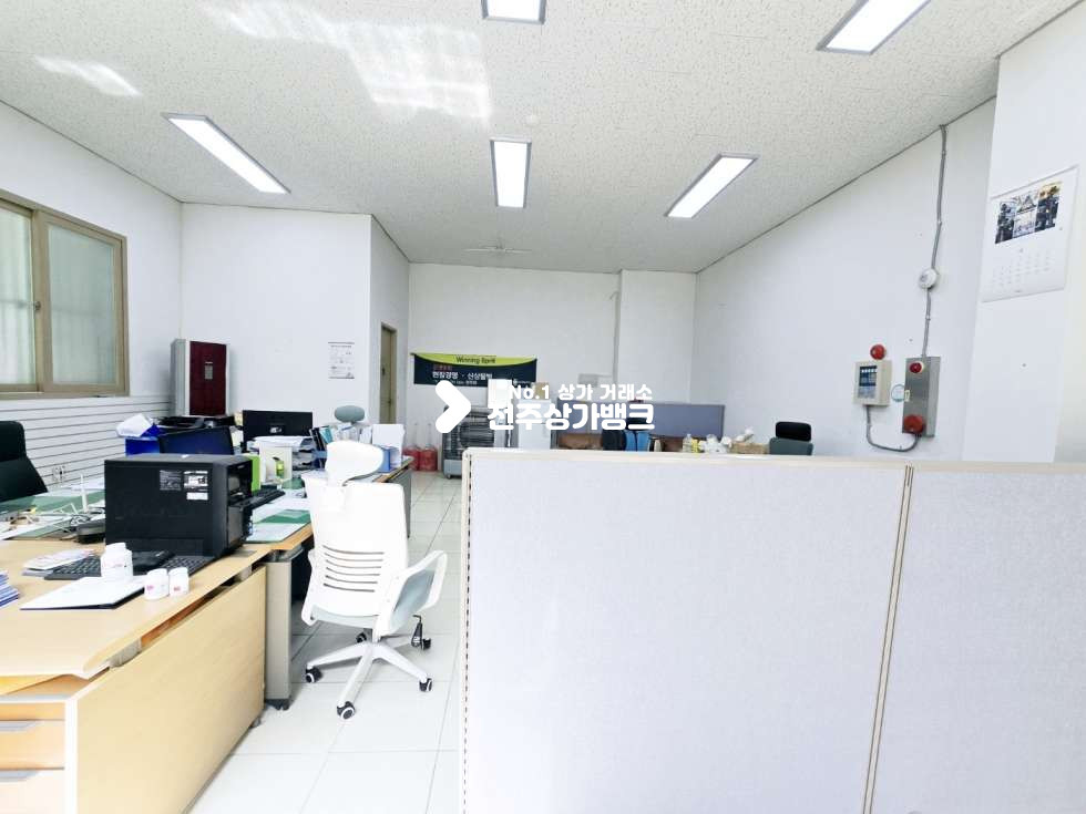 전북 전주완산구 효자동3가 효자동3가 1층 사무실임대 내부화장실 있음 협의입주가능 월세 매물번호 15808 사진 2