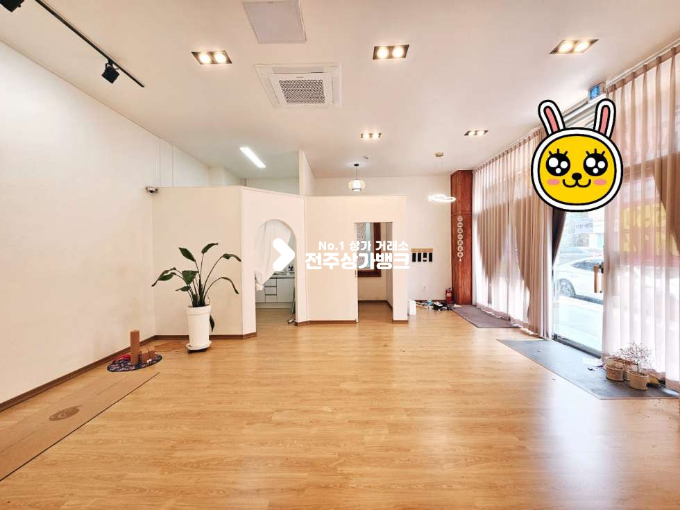 전북 전주완산구 효자동3가 ●문학초부근 ●냉난방기●18평●바닥난방가능● 월세 매물번호 15810 사진 2
