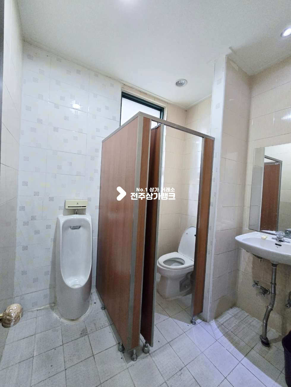 전북 전주완산구 서신동 서신동 저렴한 가격 , 내부룸시설 , 에어컨 설치 완료 즉시입주가능 월세 매물번호 15848 사진 14