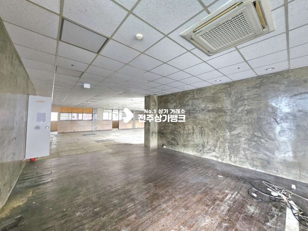 전북 전주완산구 효자동3가 신시가지 146평// 모든 업종 환영 월세 매물번호 15858 사진 4
