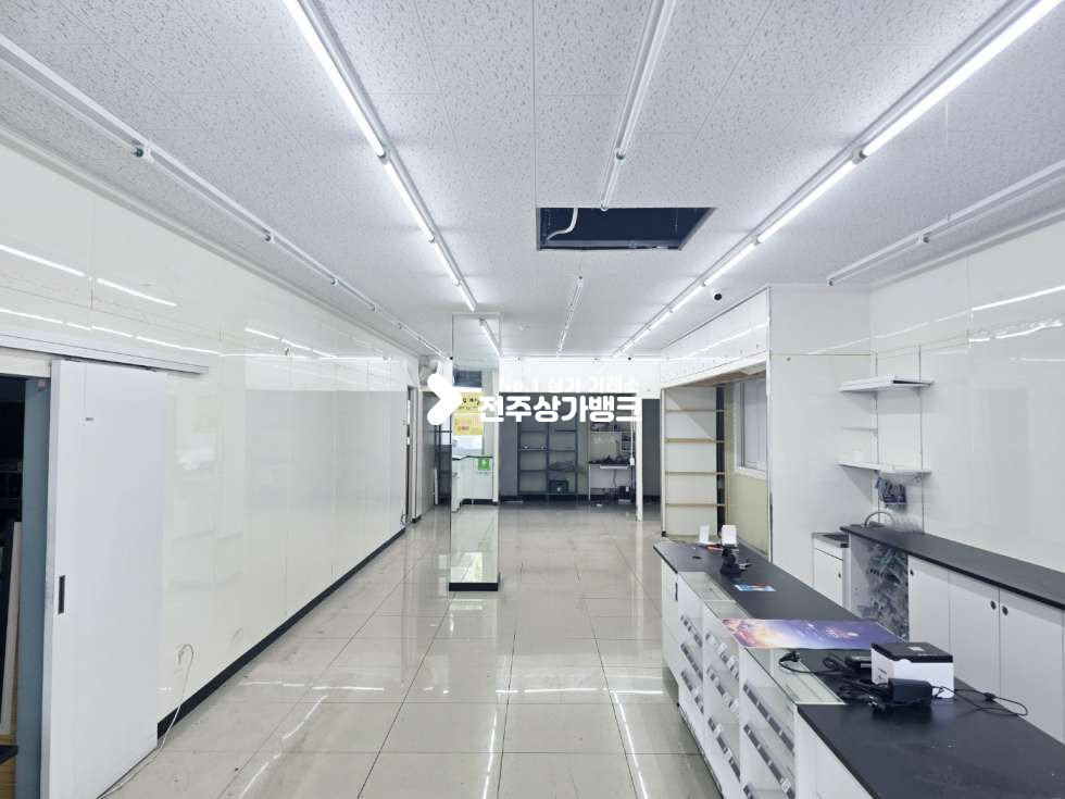 전북 전주완산구 효자동1가 효자동1가 아파트부근 1층상가임대 편의점,사무실등 강력추천 월세 매물번호 15888 사진 2