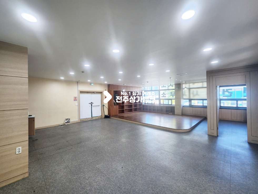 전북 전주완산구 중화산동2가 중화산동2가 평수대비 저렴한금액 칸막이 시설 즉시사용가능 월세 매물번호 15284 사진 3