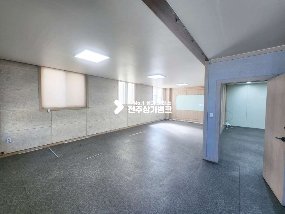 전북 전주완산구 중화산동2가 중화산동2가 평수대비 저렴한금액 칸막이 시설 즉시사용가능 월세 매물번호 15284 사진 7