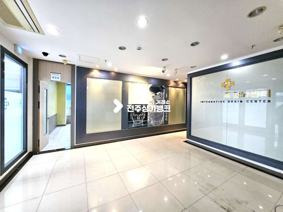 전북 전주완산구 중화산동2가 고급학원시설//룸7개//각룸 냉난방기.칠판//프로젝터//테라스 월세 매물번호 13619 사진 1