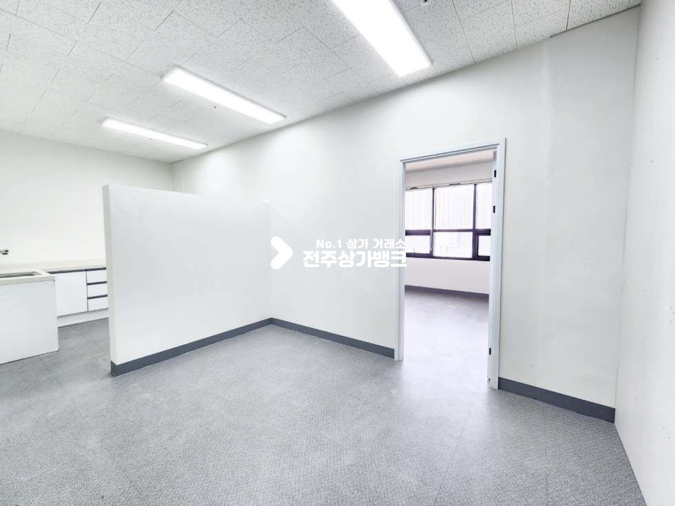 전북 전주완산구 효자동2가 ★효자동2가 사무실적합한 상가★ 월세 매물번호 15891 사진 6