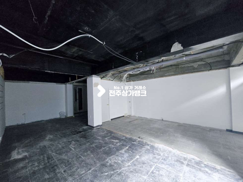 전북 전주완산구 서신동 서신동 25평형 저렴한월세로 즉시 입주가능 내부 룸시설 , 화장실깔끔 월세 매물번호 15946 사진 10