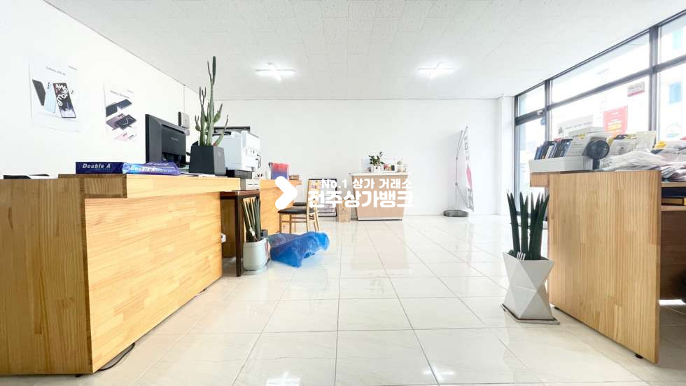 전북 전주완산구 중화산동2가 학교앞✧✧22평✧✧1층상가✧✧ 미용,네일,카페,공방,부동산업종✧✧바닥보일러설치됨✧✧적극추천 월세 매물번호 12844 사진 7