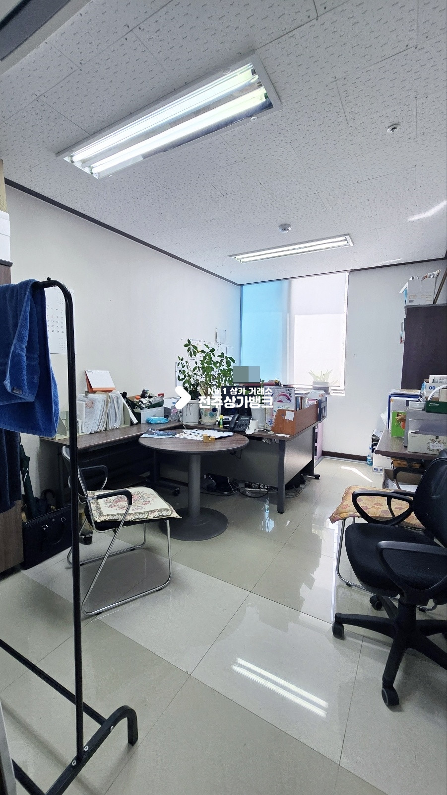 전북 전주완산구 효자동2가 면적 80평 , 실면적 68평 내부 회의실,대표,부대표실등 대형사무실 에어컨옵션 협의입주가능 ! 월세 매물번호 15971 사진 7