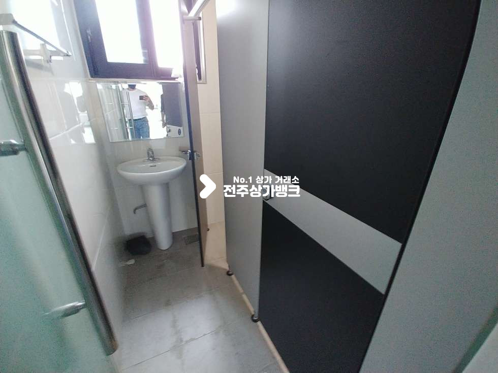 전북 전주완산구 서신동 의원, 사무실 강력추천, 대로변인근(면적분할가능) 월세 매물번호 11261 사진 5