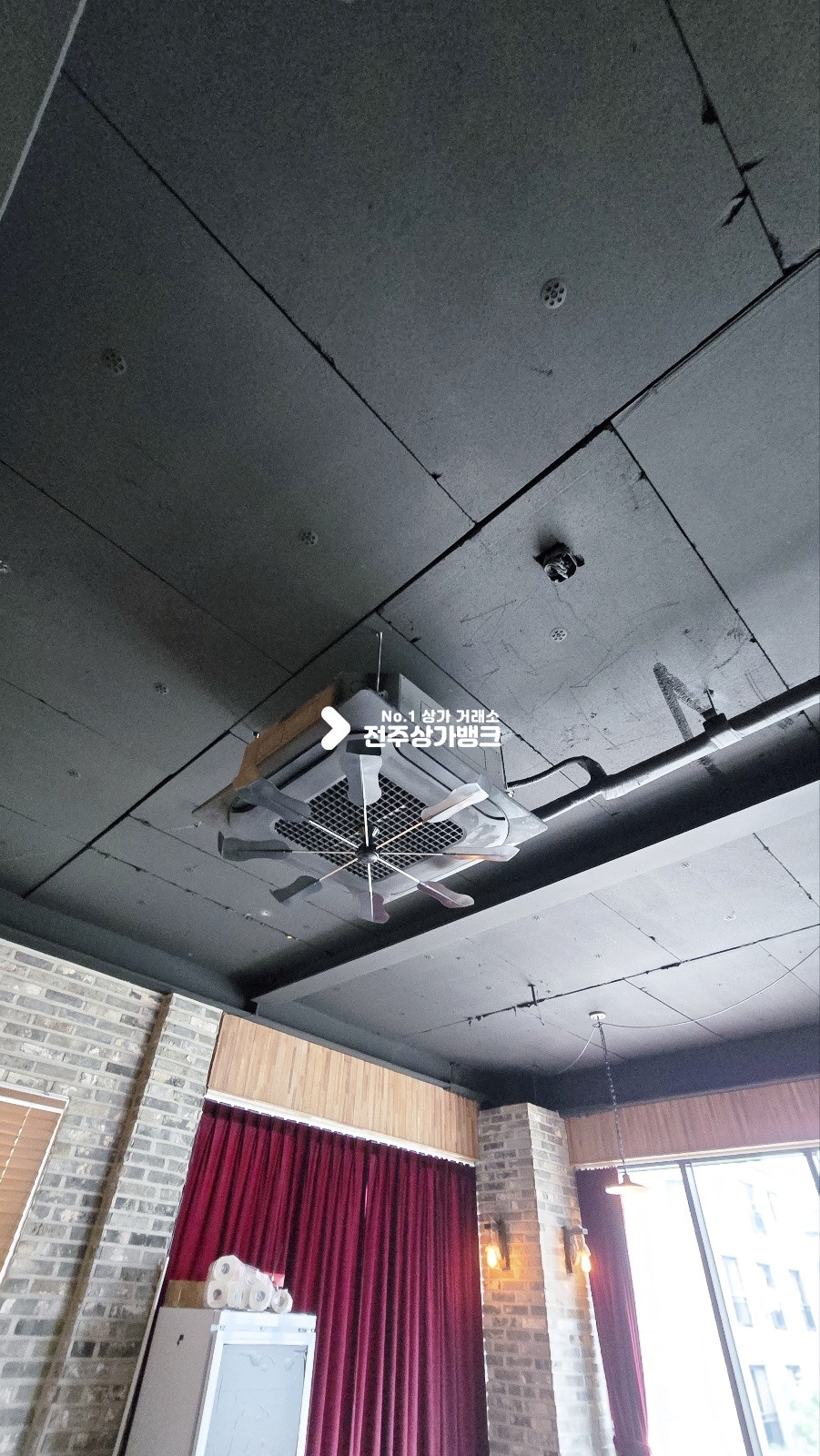 전북 전주완산구 삼천동1가 삼천동1가 분위기좋은 2층 무권리금 ! 상가 내부 철거도 가능 , 사무실,펍 등 강력추천 월세 매물번호 12468 사진 9