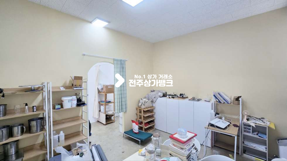 전북 전주덕진구 금암동 금암동 1층 깔끔 저렴한 상가 내부 가벽철거예정 미용업종,판매점 강력추천 월세 매물번호 16033 사진 4