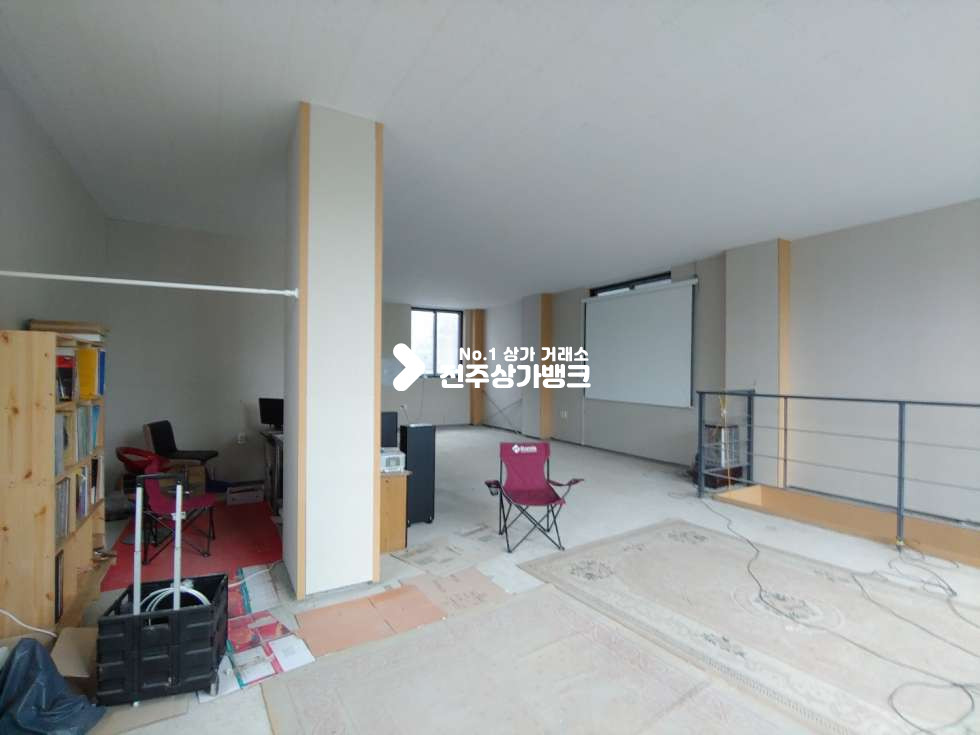 전북 전주덕진구 금암동 사대부고사거리 대로변위치, 복층구조, 스터디카페, 사진관 강력추천!! 월세 매물번호 10522 사진 10