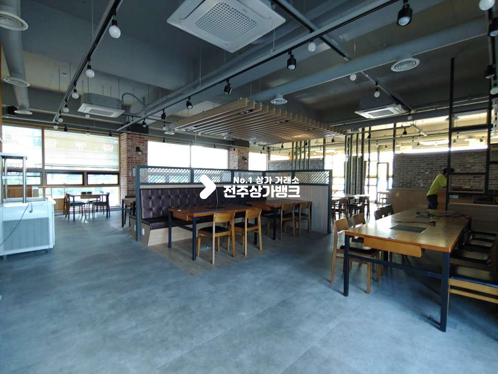전북 전주완산구 효자동3가 경찰청부근, 음식점강력추천(시설완비) 월세 매물번호 10631 사진 2