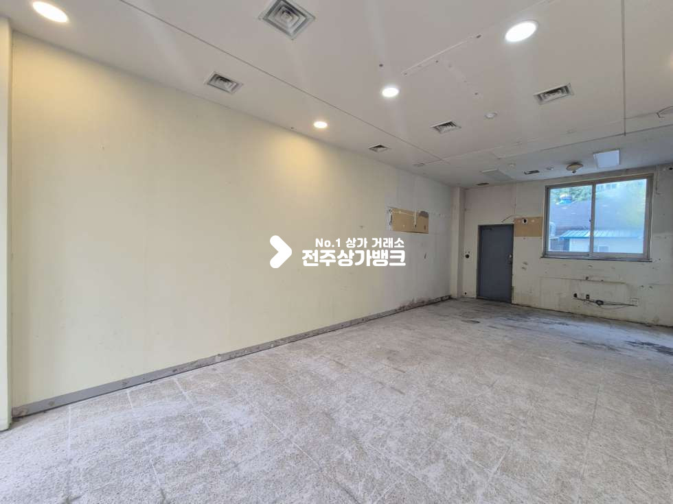 전북 전주완산구 효자동2가 ○효자동 대로변 광고효과좋고 위치좋은 모든업종가능!○ 월세 매물번호 16138 사진 4