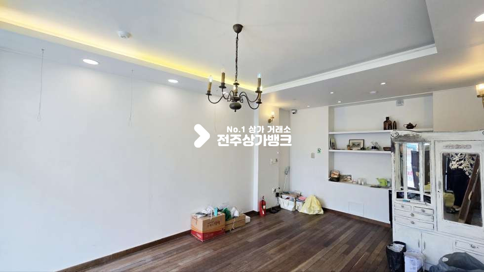 전북 전주완산구 효자동2가 효자동2가 저렴한가격 내부 깔끔인테리어 판매점,미용업종 강력추천 즉시입주가능 월세 매물번호 16141 사진 5