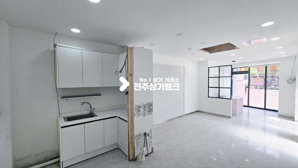 전북 전주완산구 효자동1가 효자동1가 광진목화부근 1층 저렴한 상가 , 미용 , 판매점강력추천 월세 매물번호 16167 사진 2