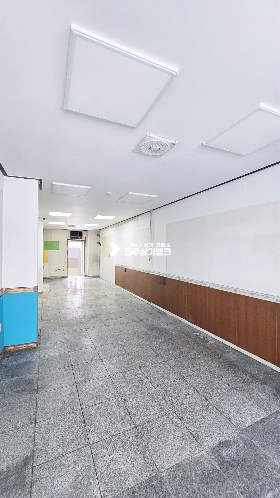 전북 전주완산구 서신동 서신동 대단위아파트 단지 부근 유동인구 매우많아 프렌차이즈업종 강력추천 자리 ! 보증금,월세협의가능 월세 매물번호 16178 사진 4