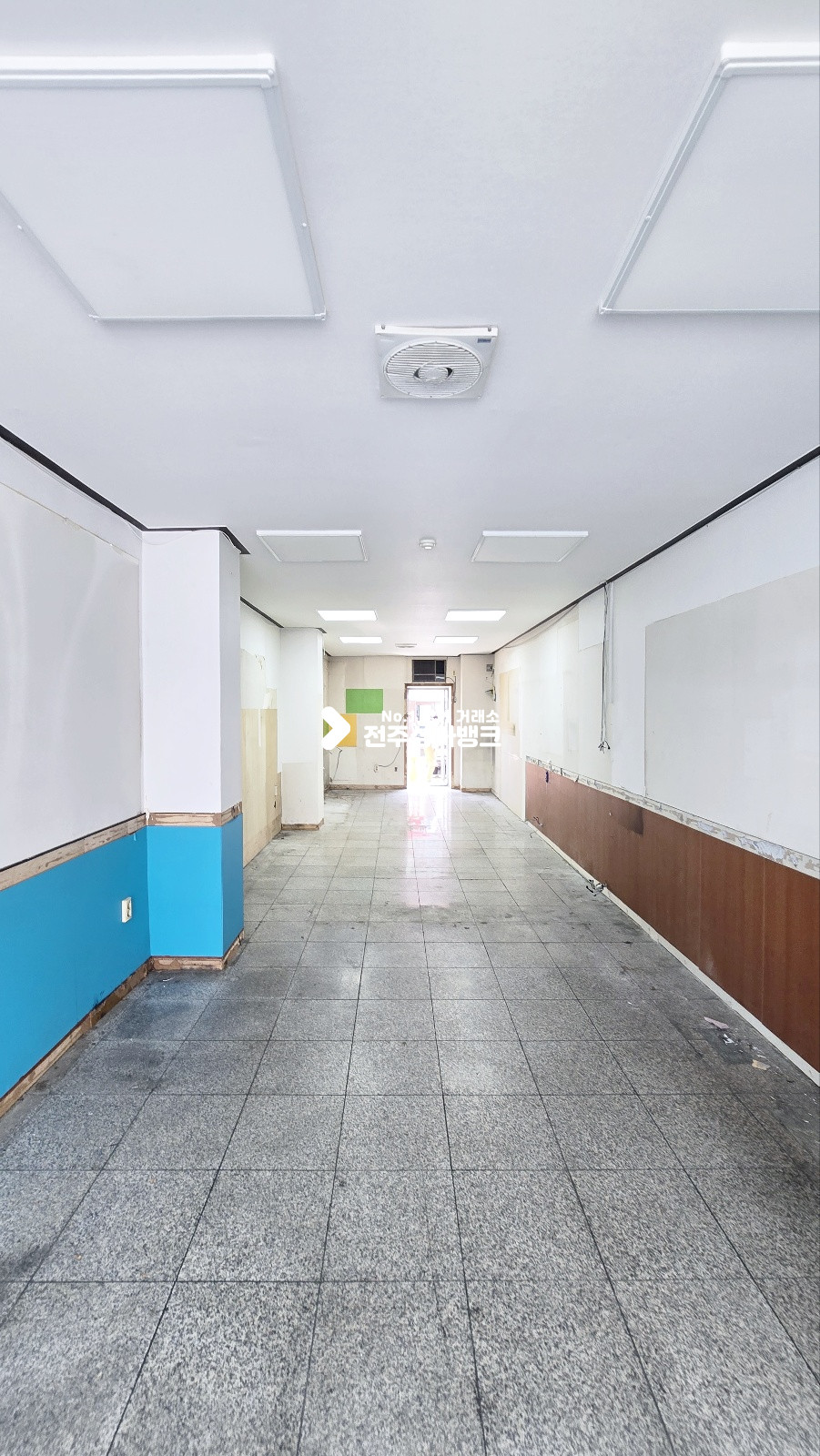 전북 전주완산구 서신동 서신동 대단위아파트 단지 부근 유동인구 매우많아 프렌차이즈업종 강력추천 자리 ! 보증금,월세협의가능 월세 매물번호 16178 사진 5