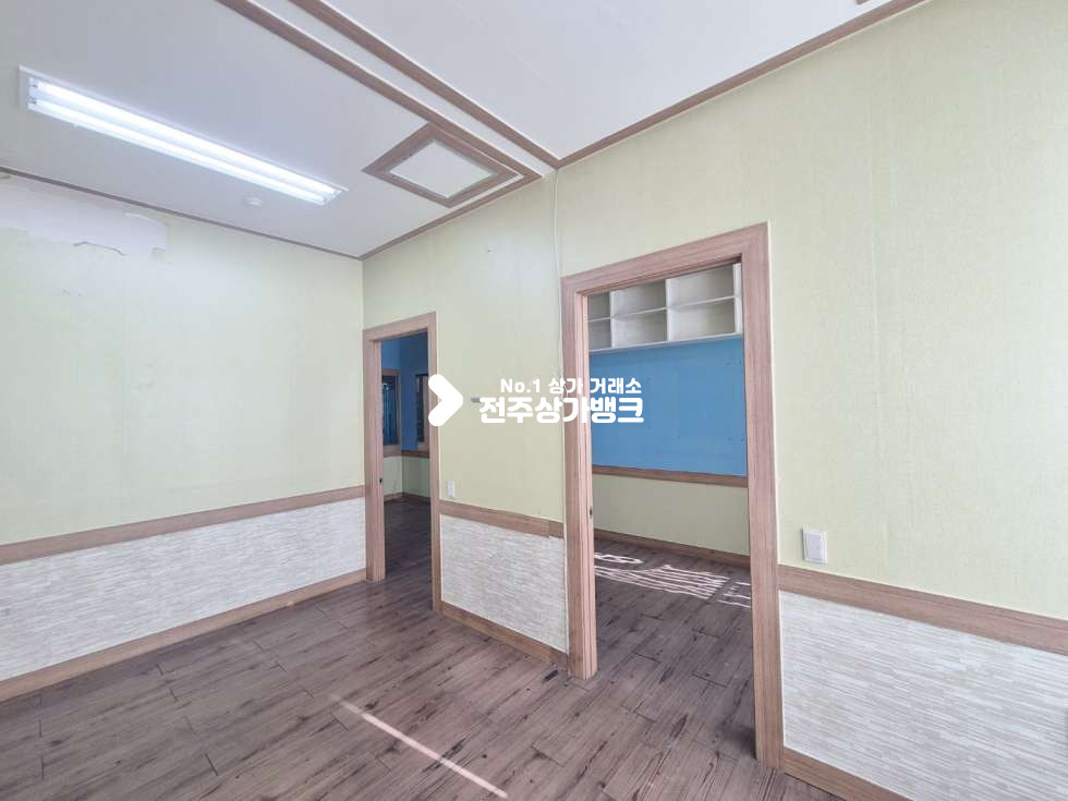 전북 전주완산구 서신동 ○서신동 본병원 큰도로변 3층상가. 사무실 및 연습실 추천○ 월세 매물번호 15472 사진 5