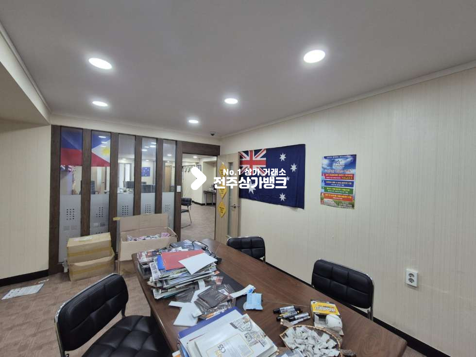 전북 전주덕진구 덕진동1가 ○전북대 지하보도 인근 3층상가. 학원 및 사무실 추천○ 월세 매물번호 16206 사진 8