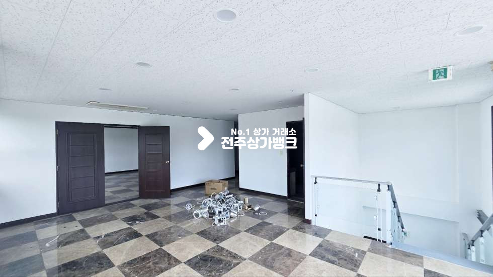 전북 전주완산구 삼천동3가 삼천동3가 김제ic , 혁신빠지기 좋은 2종근생 창고 제조업가능 ! 대형공장 추천 ! 월세 매물번호 16225 사진 10