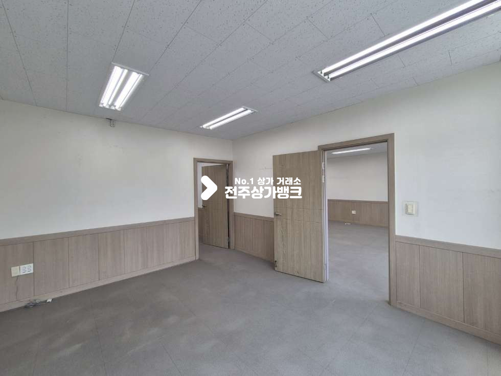 전북 전주덕진구 덕진동1가 ○덕진동 종합경기장인근 2층상가. 사무실 추천!○ 월세 매물번호 16247 사진 8
