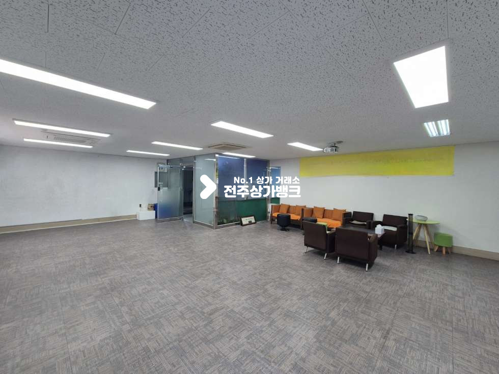 전북 전주덕진구 금암동 ○금암동 전북은행 본점 인근 3층. 사무실 추천○ 월세 매물번호 16248 사진 2