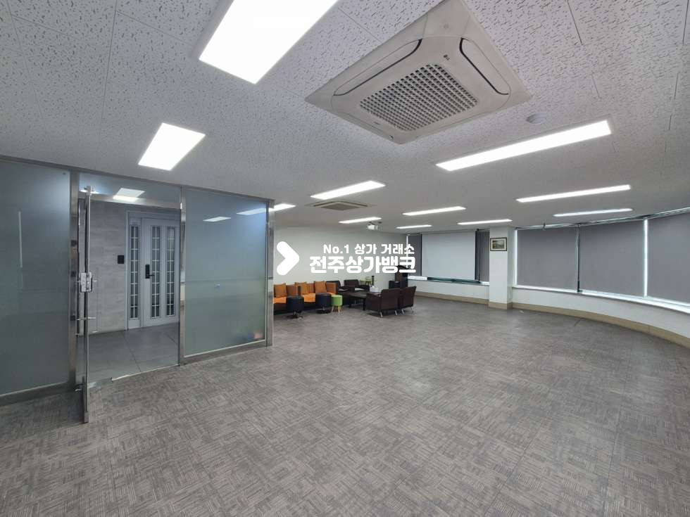 전북 전주덕진구 금암동 ○금암동 전북은행 본점 인근 3층. 사무실 추천○ 월세 매물번호 16248 사진 3