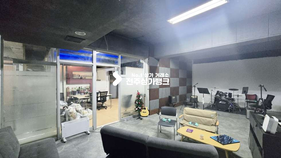 전북 전주완산구 중화산동2가 중화산동2가 음악연습실로 재격 내부 방음 완료 즉시입주가능 월세 매물번호 16260 사진 7