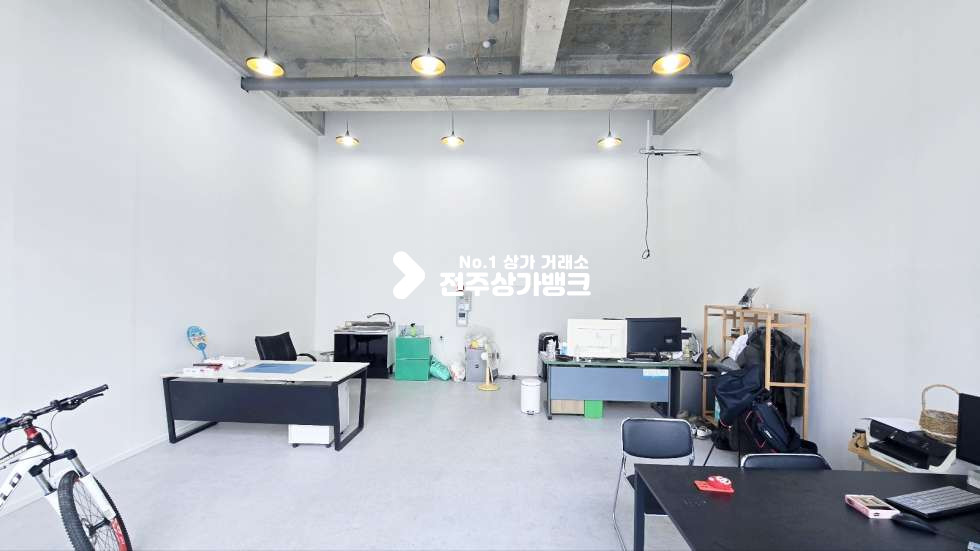전북 전주완산구 효자동3가 효자동3가 서곡지구부근 1층 인테리어깔끔한 상가 임대 즉시입주가능 월세 매물번호 16274 사진 2