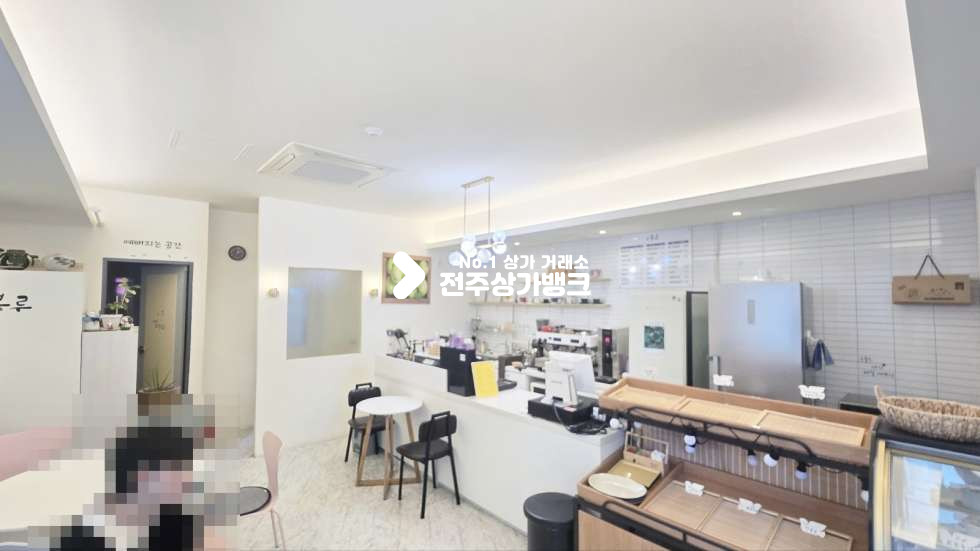 전북 전주덕진구 송천동1가 송천동 대단위 아파트 부근 카페 양도양수 권리금 협의가능 월세 매물번호 16319 사진 1
