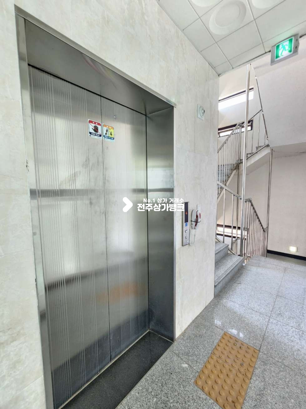 전북 전주완산구 효자동2가 ●효자동●우리은행부근●76평●즉시입주 월세 매물번호 15772 사진 9