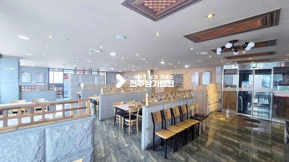전북 전주완산구 효자동3가 신시가지 단체룸 , 대형좌석 배치 내무 무권리금으로 즉시사용가능 !! 대형음식점 강력추천 월세 매물번호 16356 사진 2