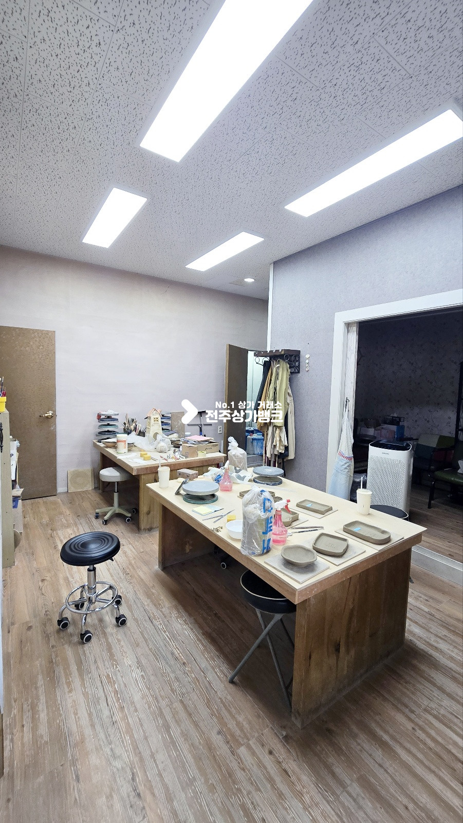 전북 전주완산구 효자동3가 효자동3가 소액권리금 으로 공방 즉시사용가능한곳 타업종으로 변경시 철거도 가능 ! 월세 매물번호 16366 사진 3